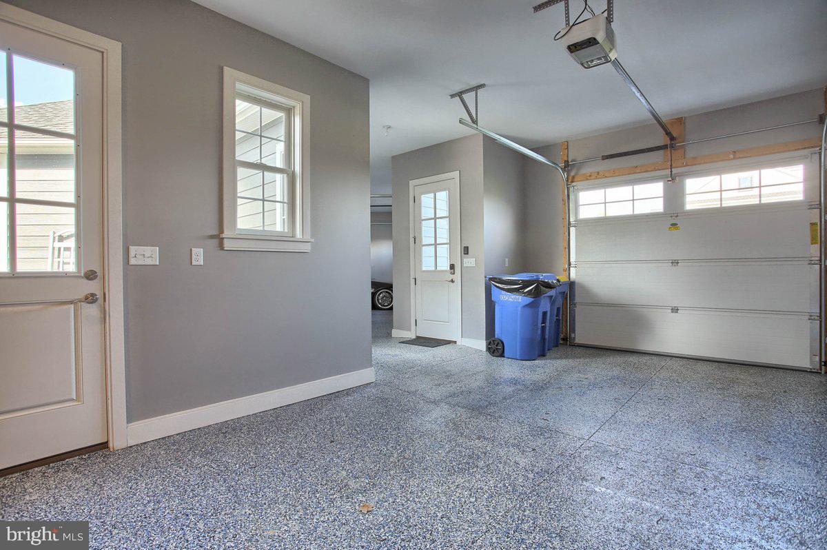 GLENDALE ESTATES - Residential