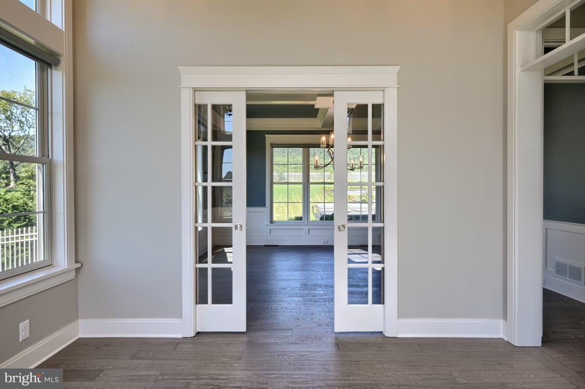 GLENDALE ESTATES - Residential