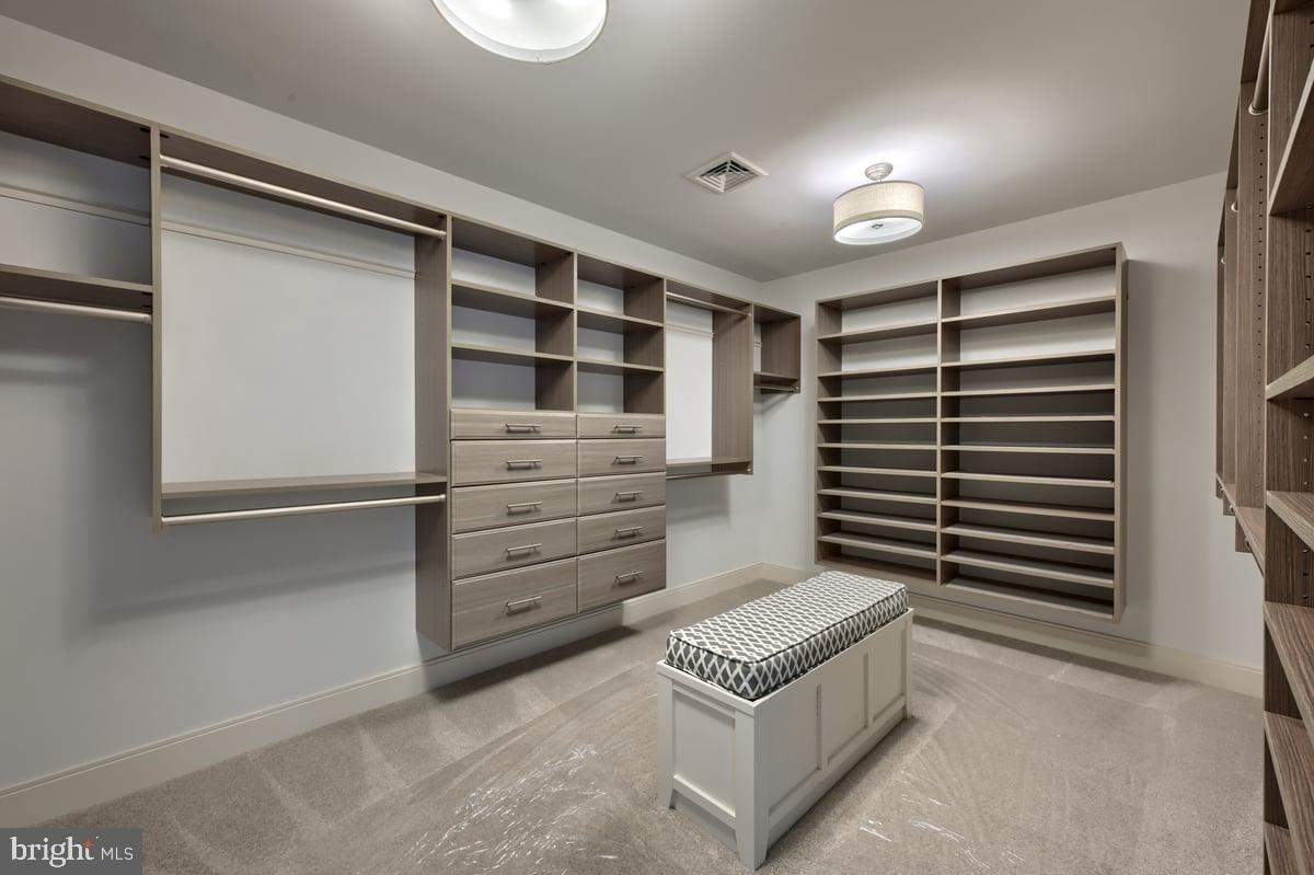 GLENDALE ESTATES - Residential