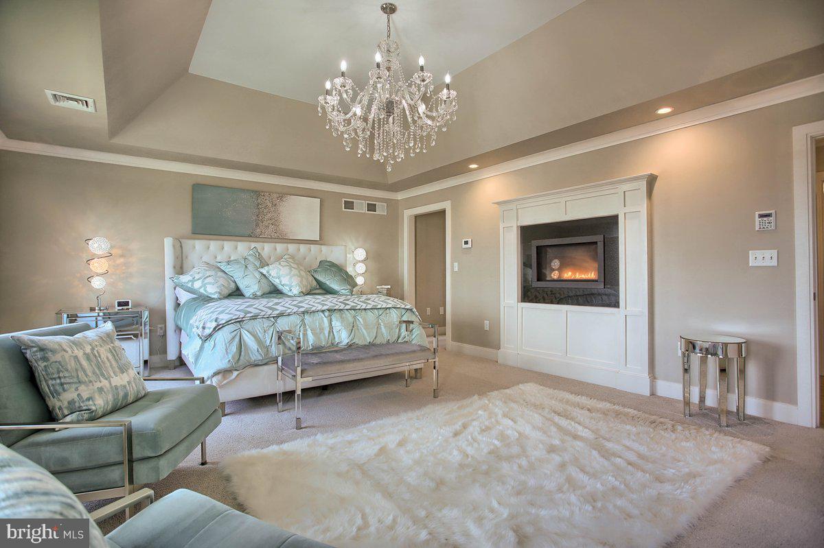 GLENDALE ESTATES - Residential