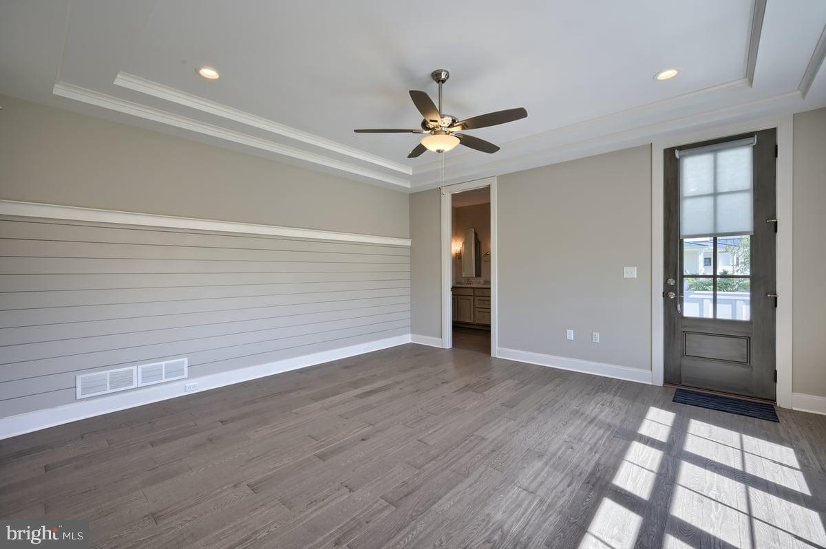 GLENDALE ESTATES - Residential