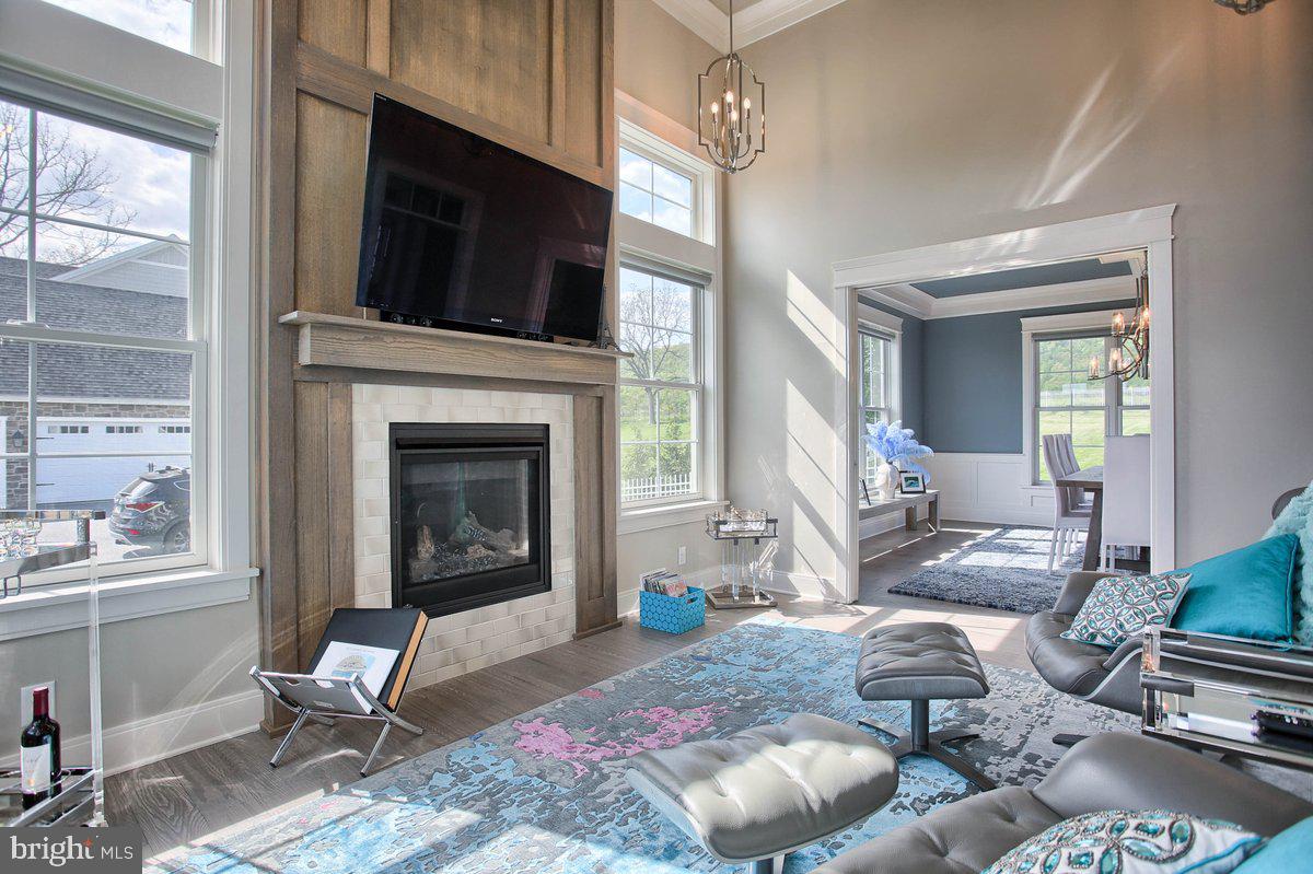 GLENDALE ESTATES - Residential