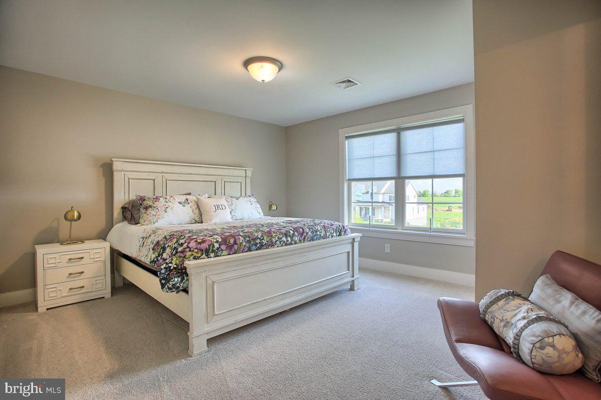 GLENDALE ESTATES - Residential