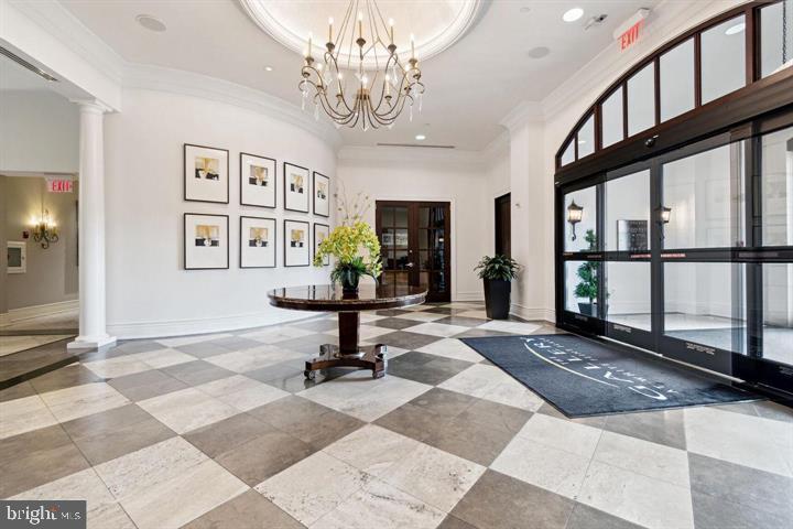 GALLERY AT WHITE FLINT - Residential Lease