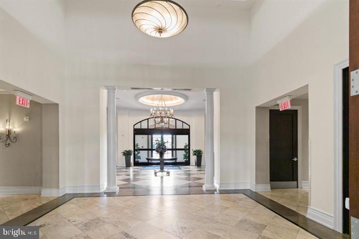 GALLERY AT WHITE FLINT - Residential Lease