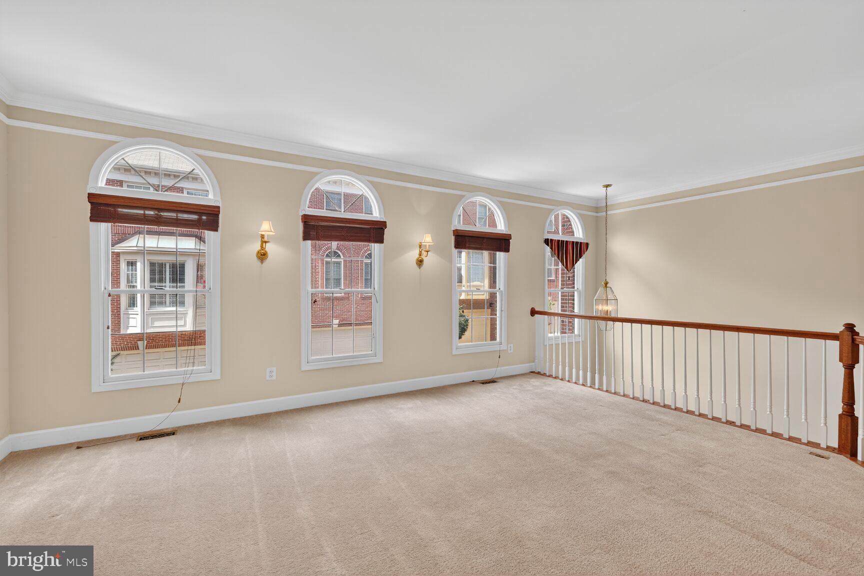 STONEGATE - Residential