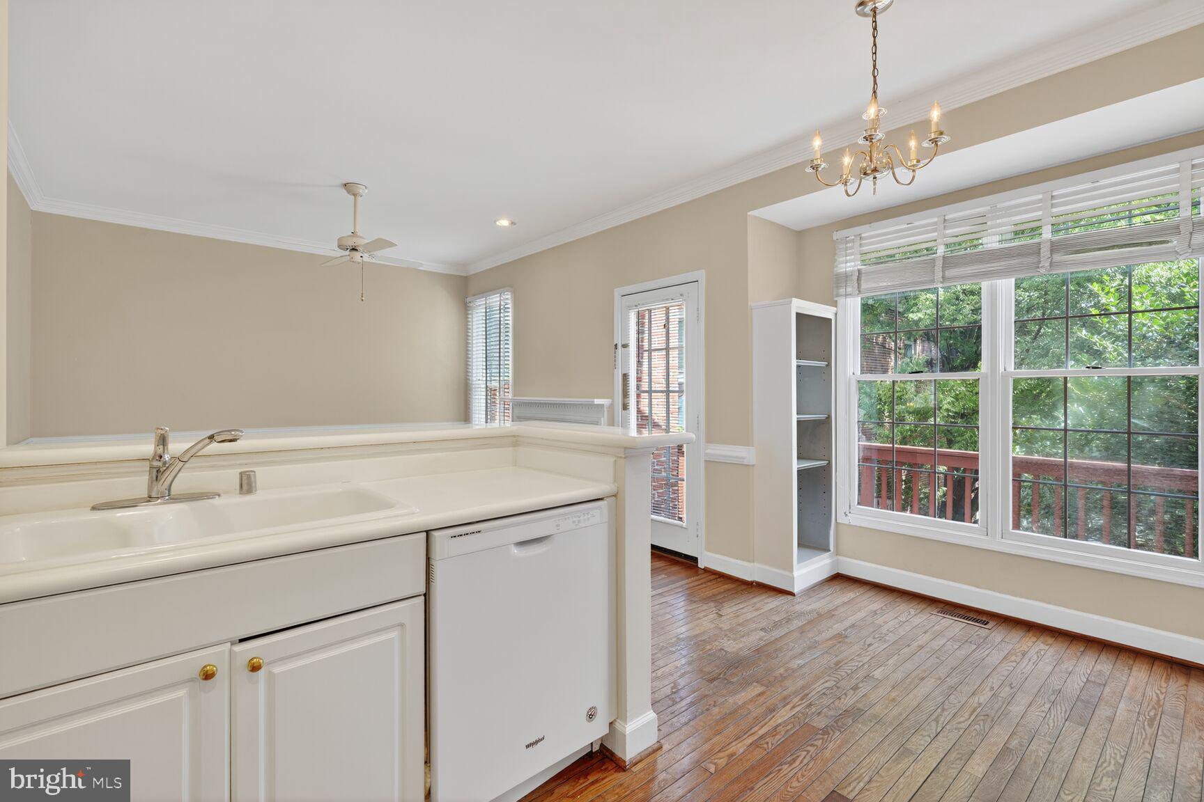 STONEGATE - Residential