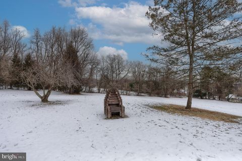 Tiny photo for 121 Mimosa Lane, LEESPORT, PA 19533 (MLS # PABK2066900)