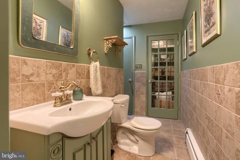 Tiny photo for 121 Mimosa Lane, LEESPORT, PA 19533 (MLS # PABK2066900)