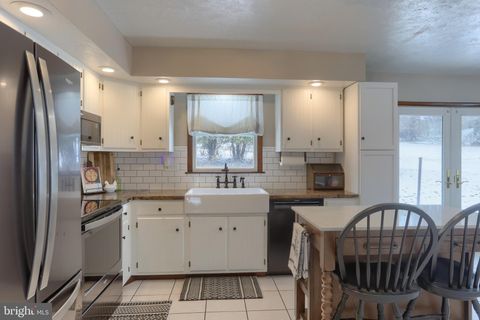 Tiny photo for 121 Mimosa Lane, LEESPORT, PA 19533 (MLS # PABK2066900)