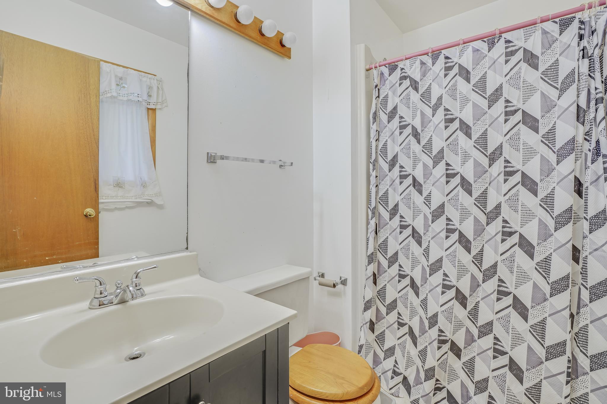 OCEAN PINES - PINEHURST - Residential