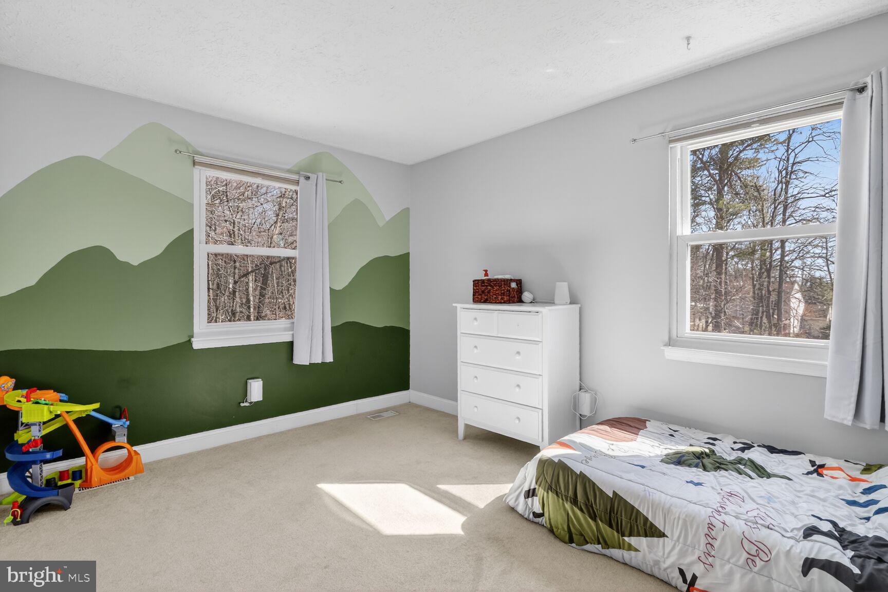 RIDGEFIELD - Residential