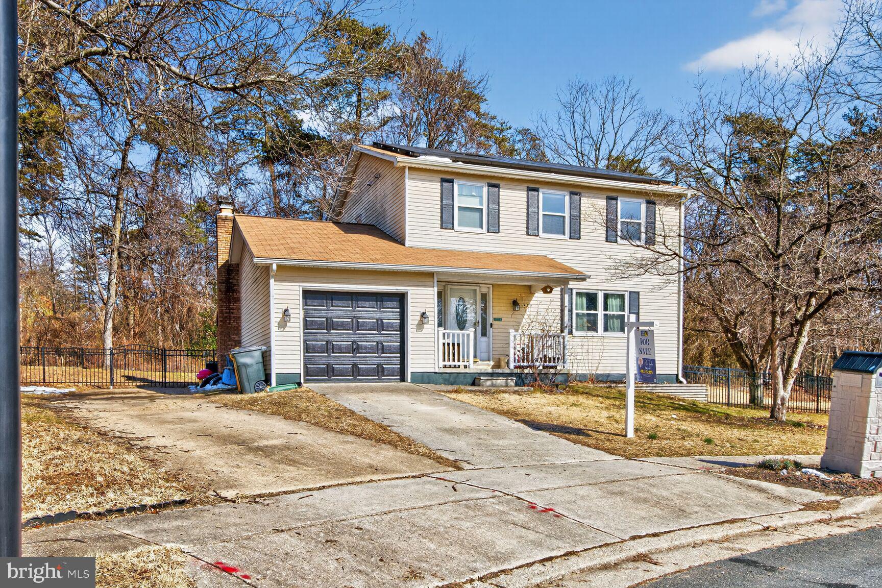 RIDGEFIELD - Residential