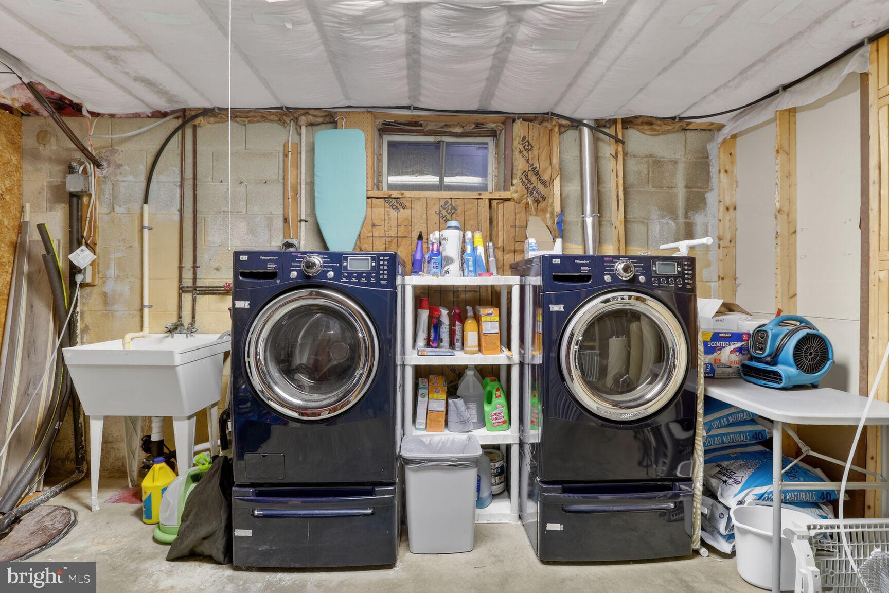 RIDGEFIELD - Residential