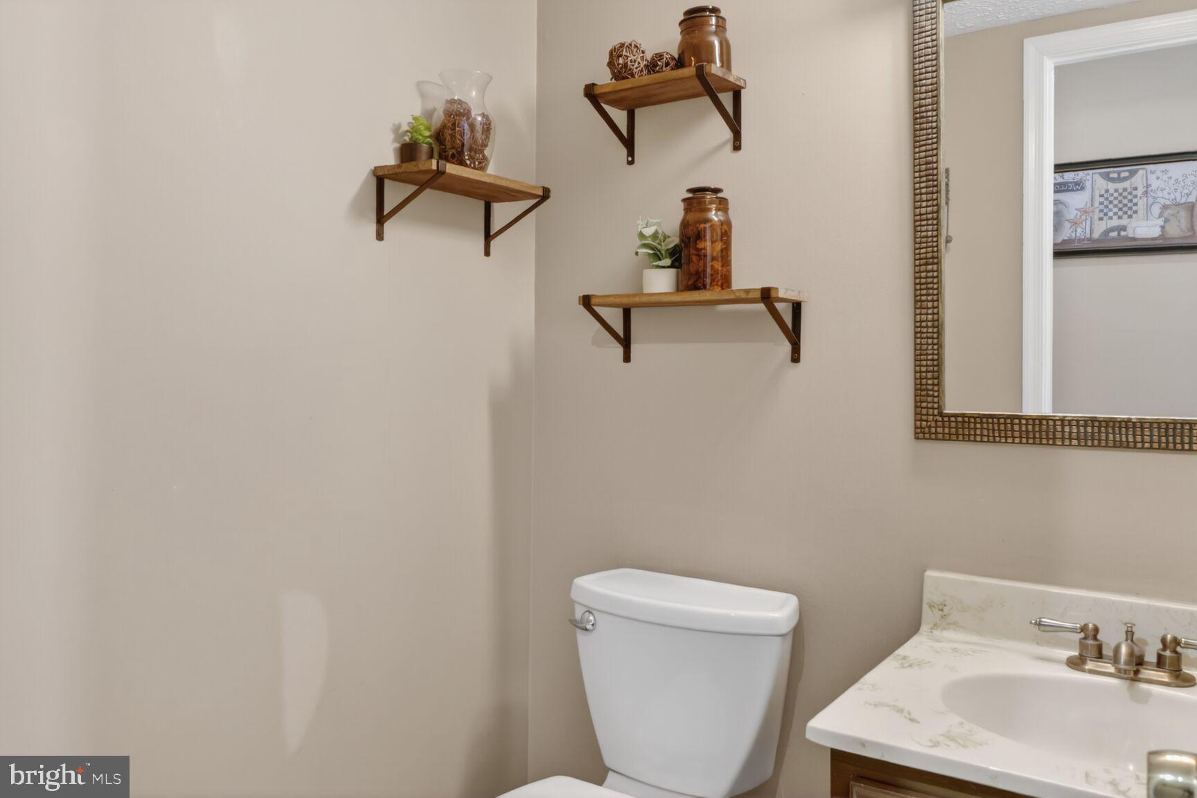 RIDGEFIELD - Residential