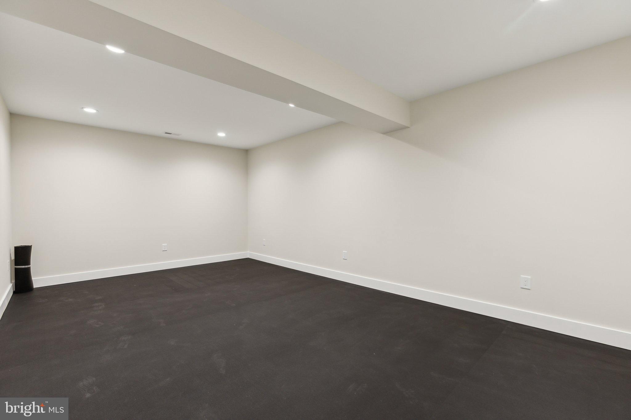 CHERRYDALE - Residential Lease