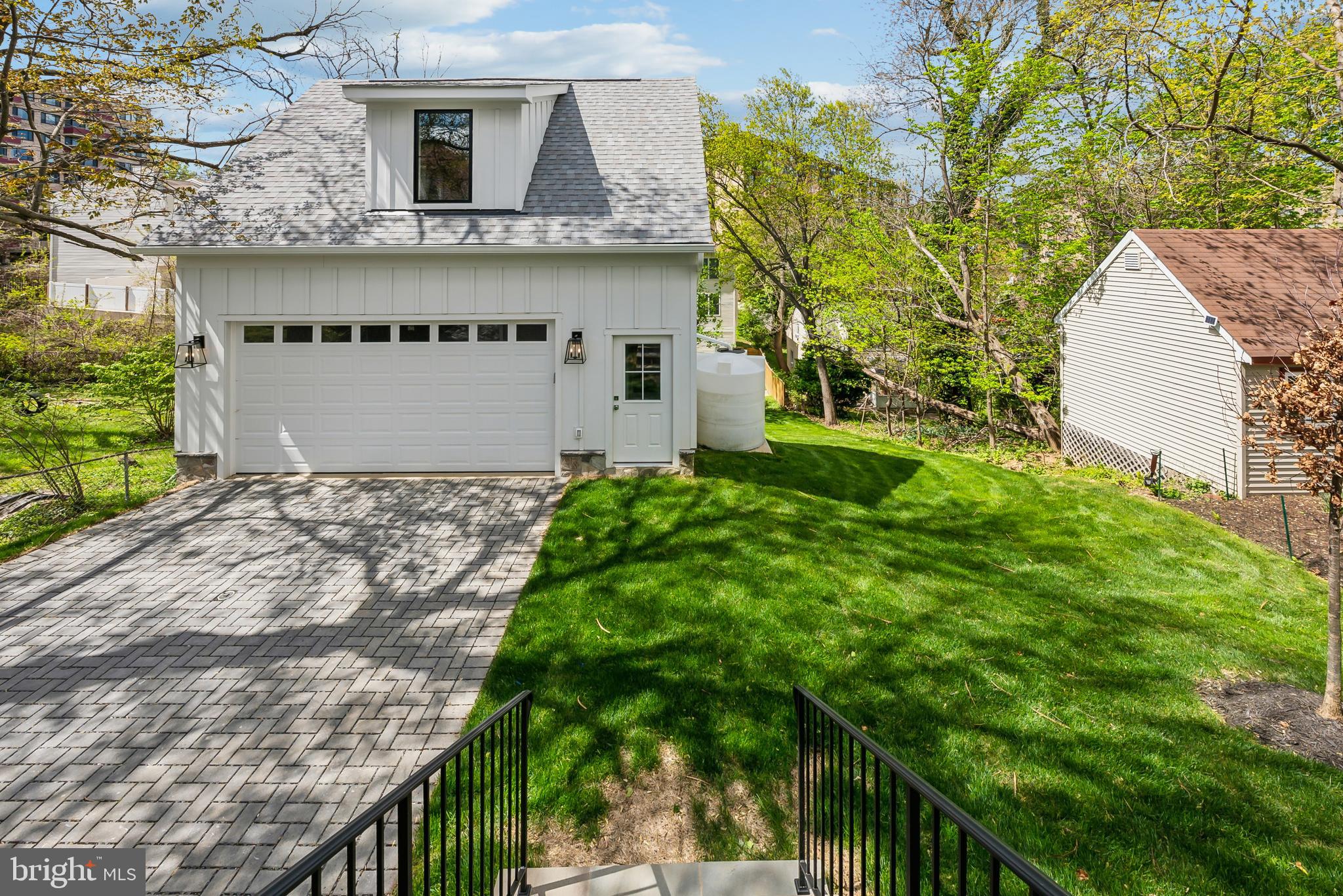 CHERRYDALE - Residential Lease