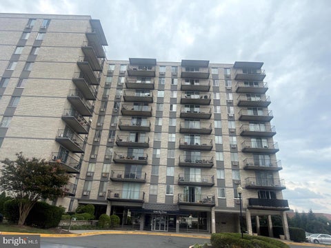 Condo For Rent - 3245 Rio Dr Dr #903<br/> Falls Church City County, FALLS CHURCH, VA 22040