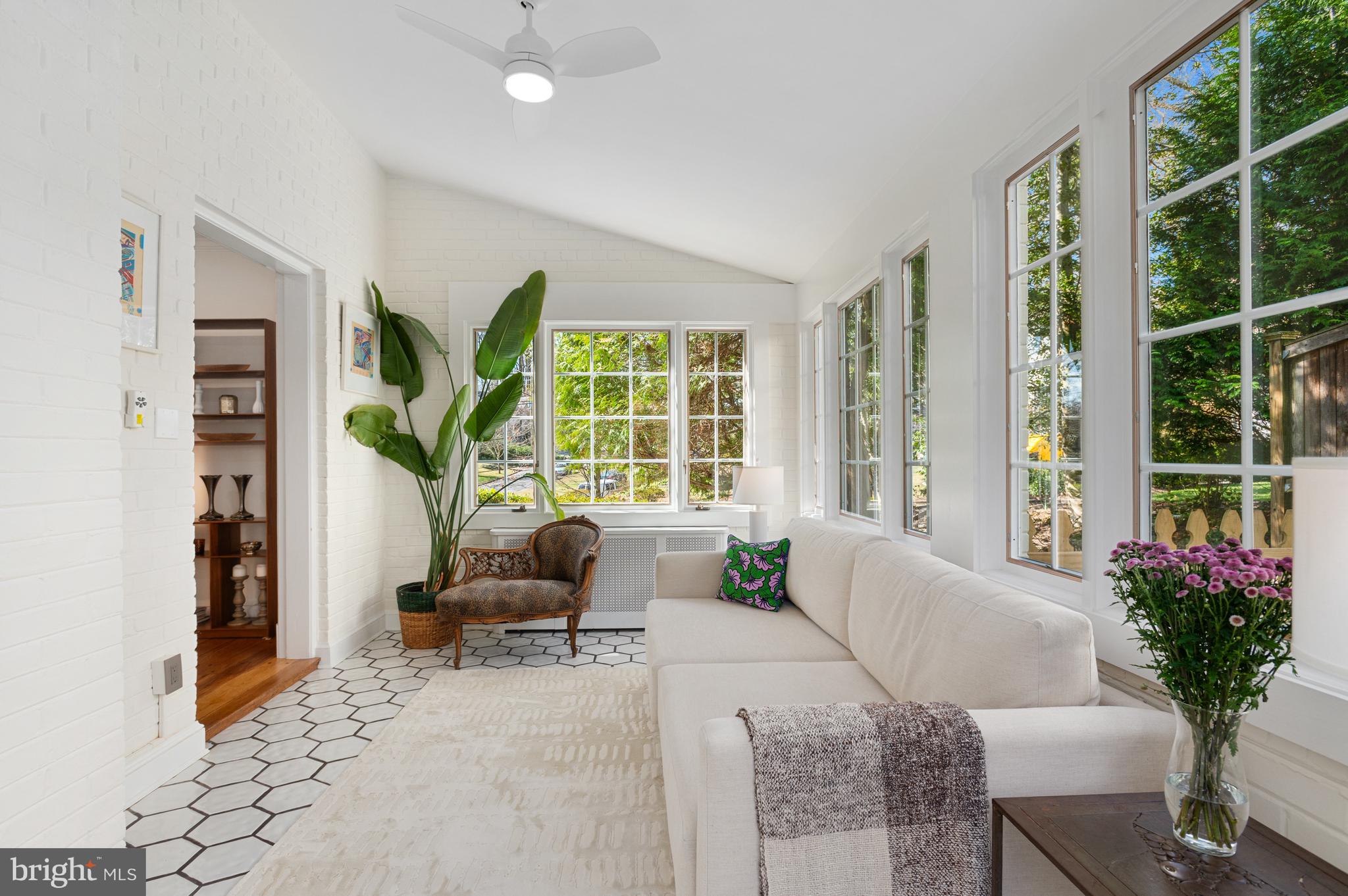 WESLEY HEIGHTS - Residential