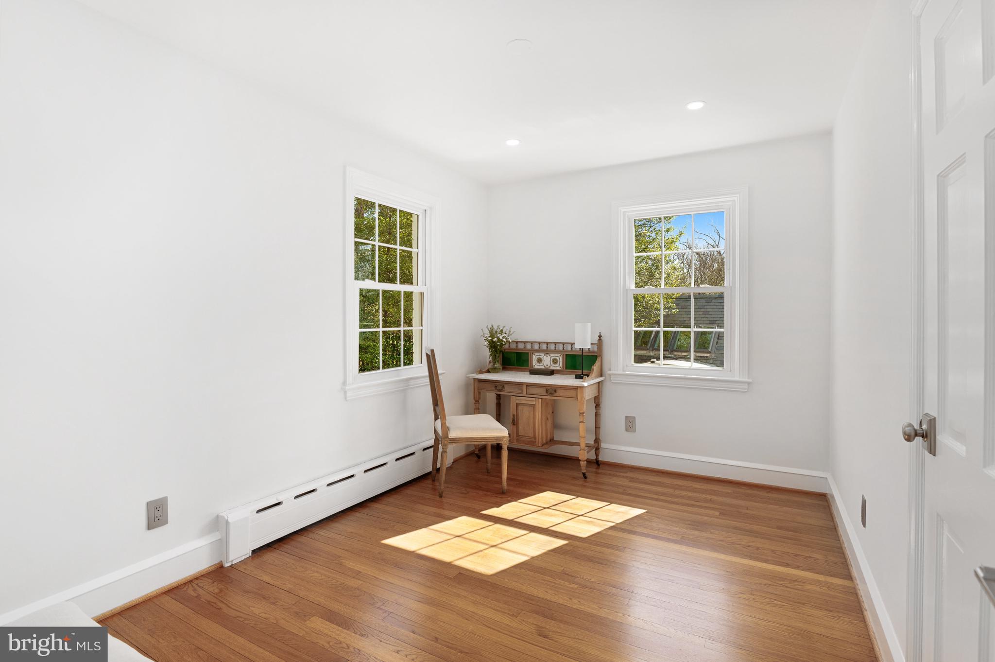 WESLEY HEIGHTS - Residential