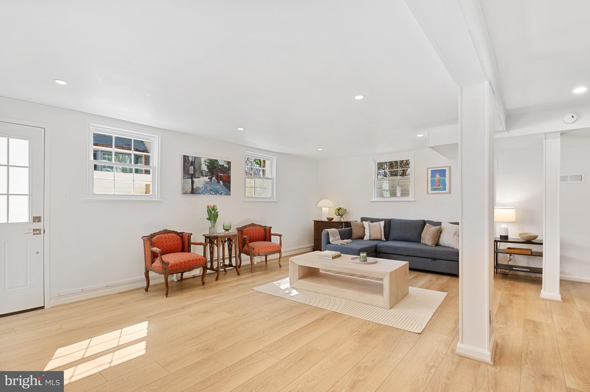 WESLEY HEIGHTS - Residential