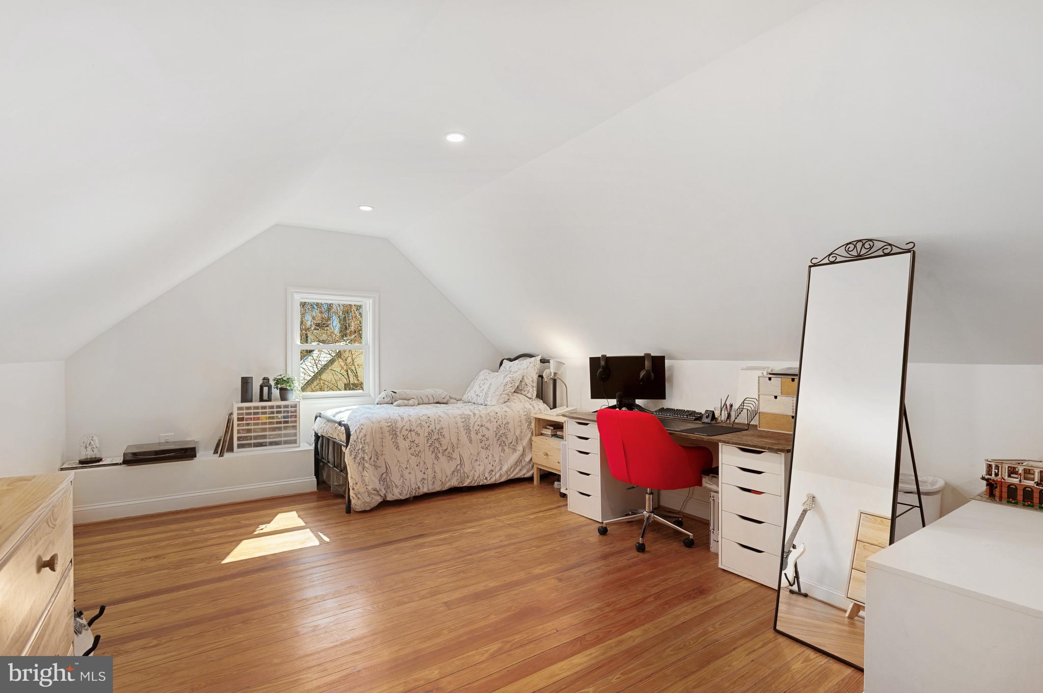 WESLEY HEIGHTS - Residential