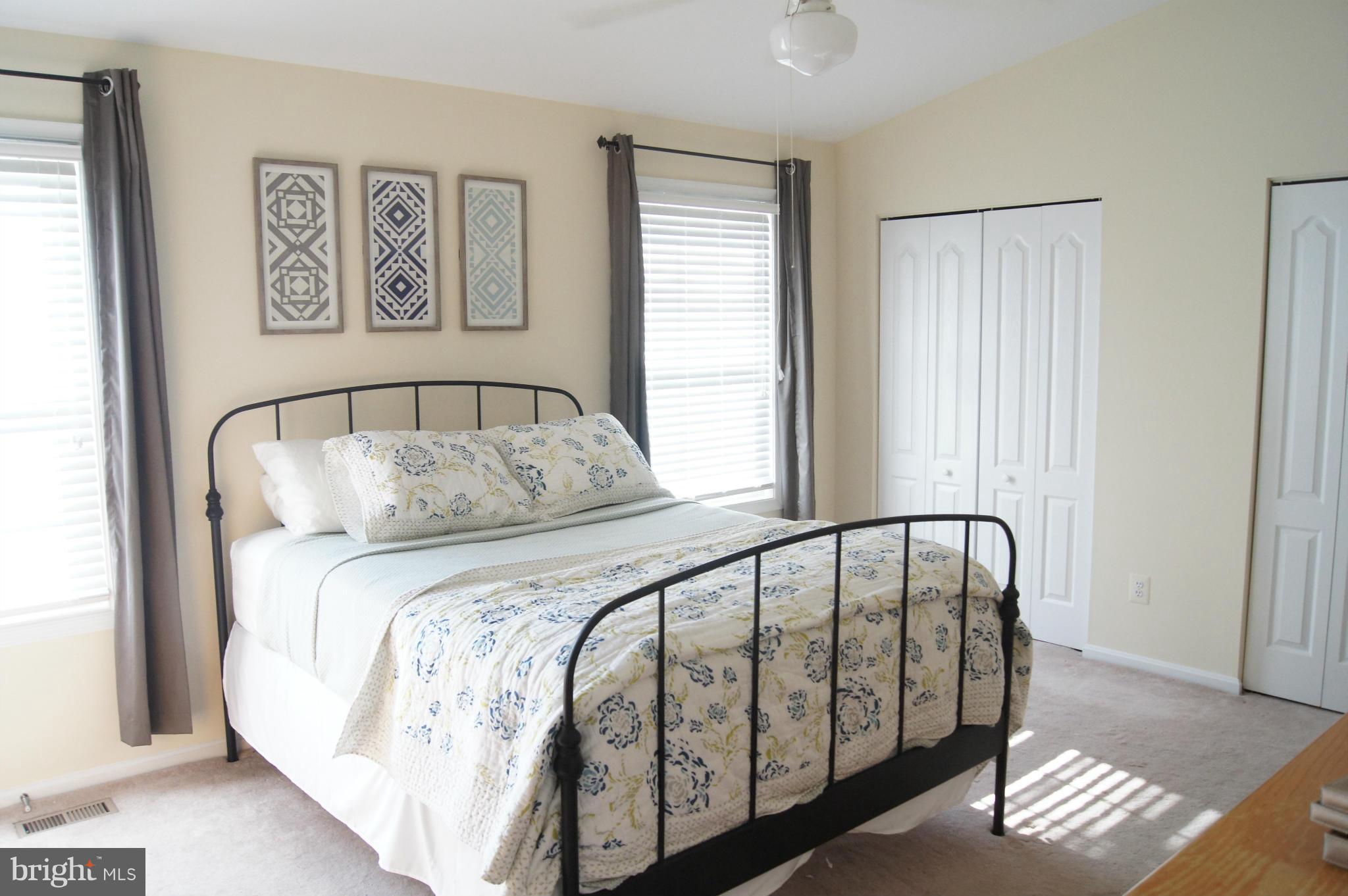 PINE VALLEY - Residential Lease