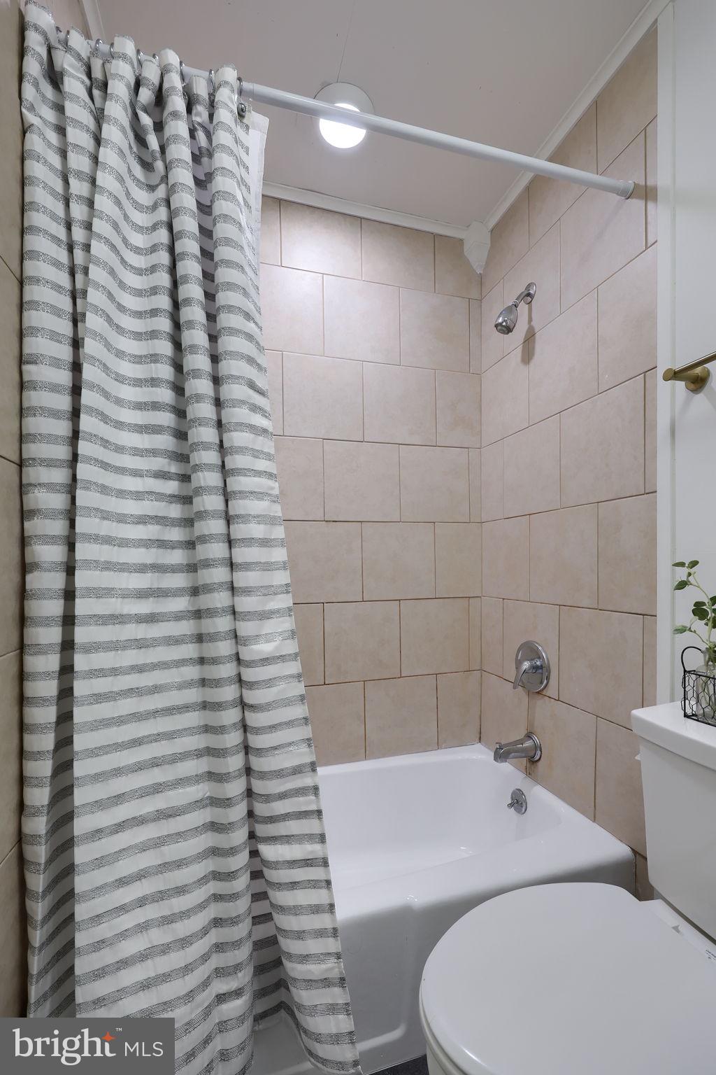 LANCASTER CITY WARD 6 - Residential