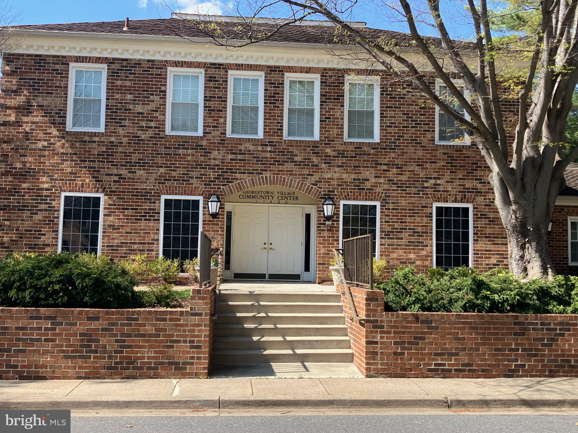 GEORGETOWN VILLAGE - Residential