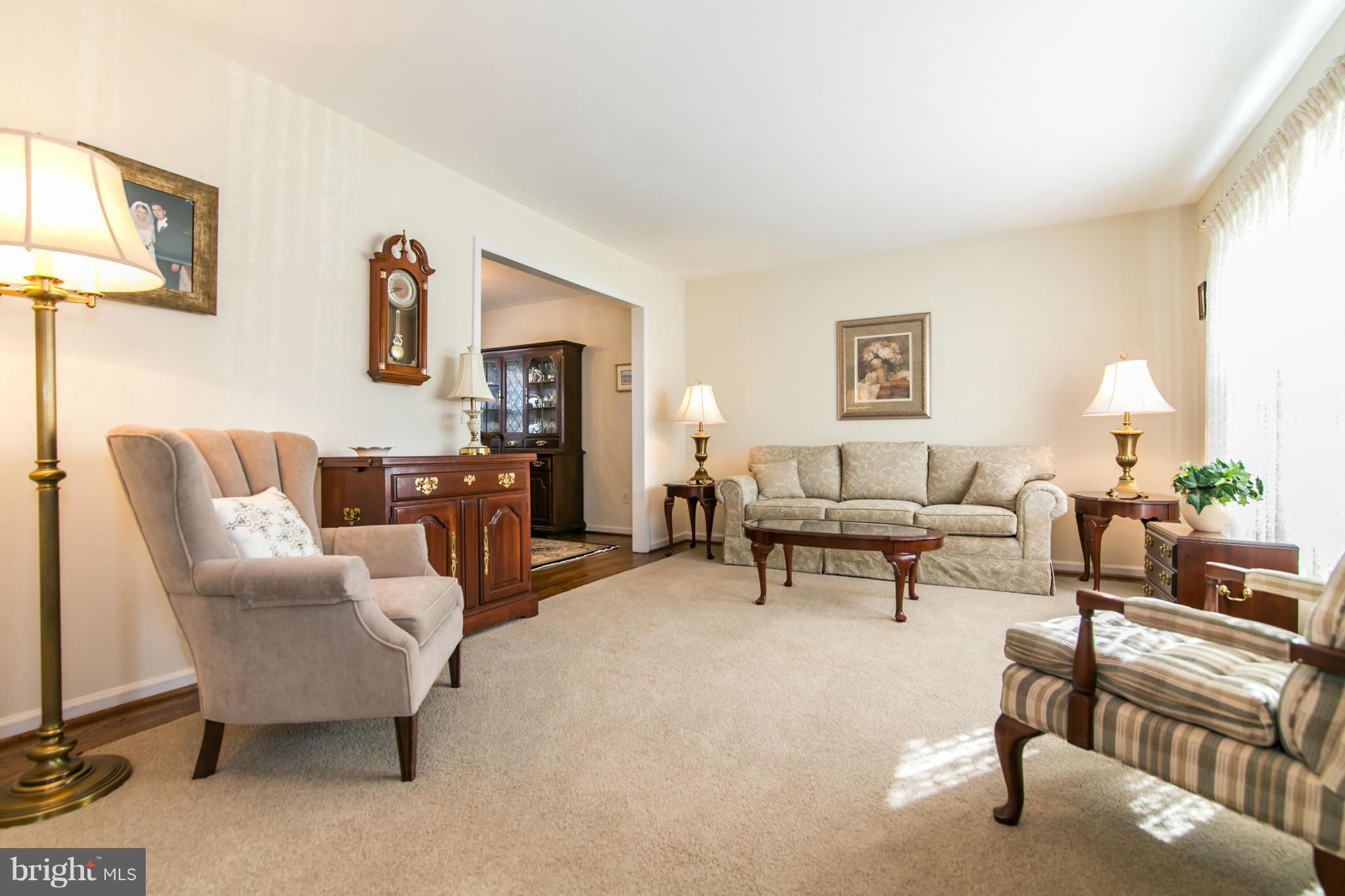 ROLLING VALLEY - Residential