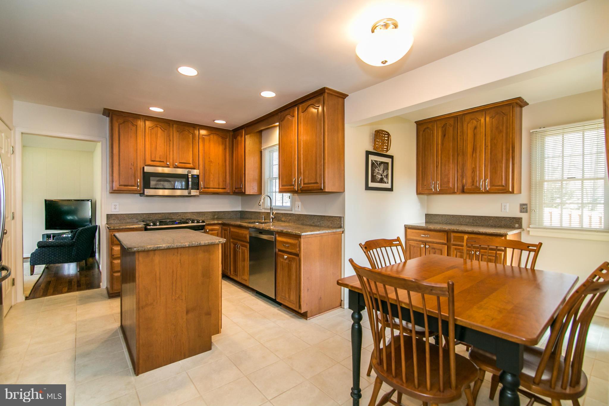 ROLLING VALLEY - Residential