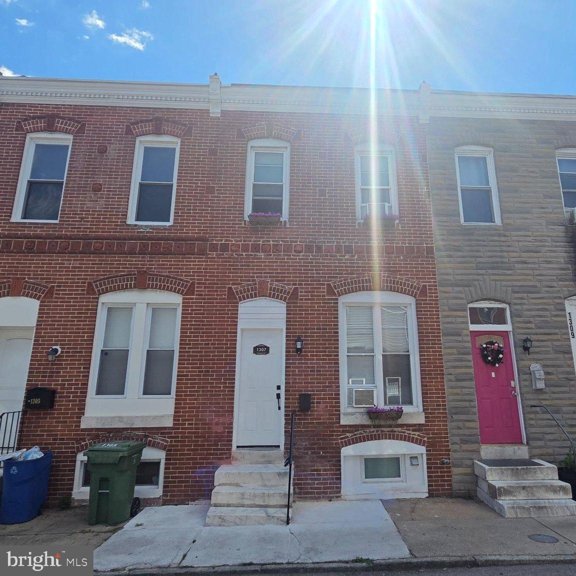 1307 GLYNDON AVENUE