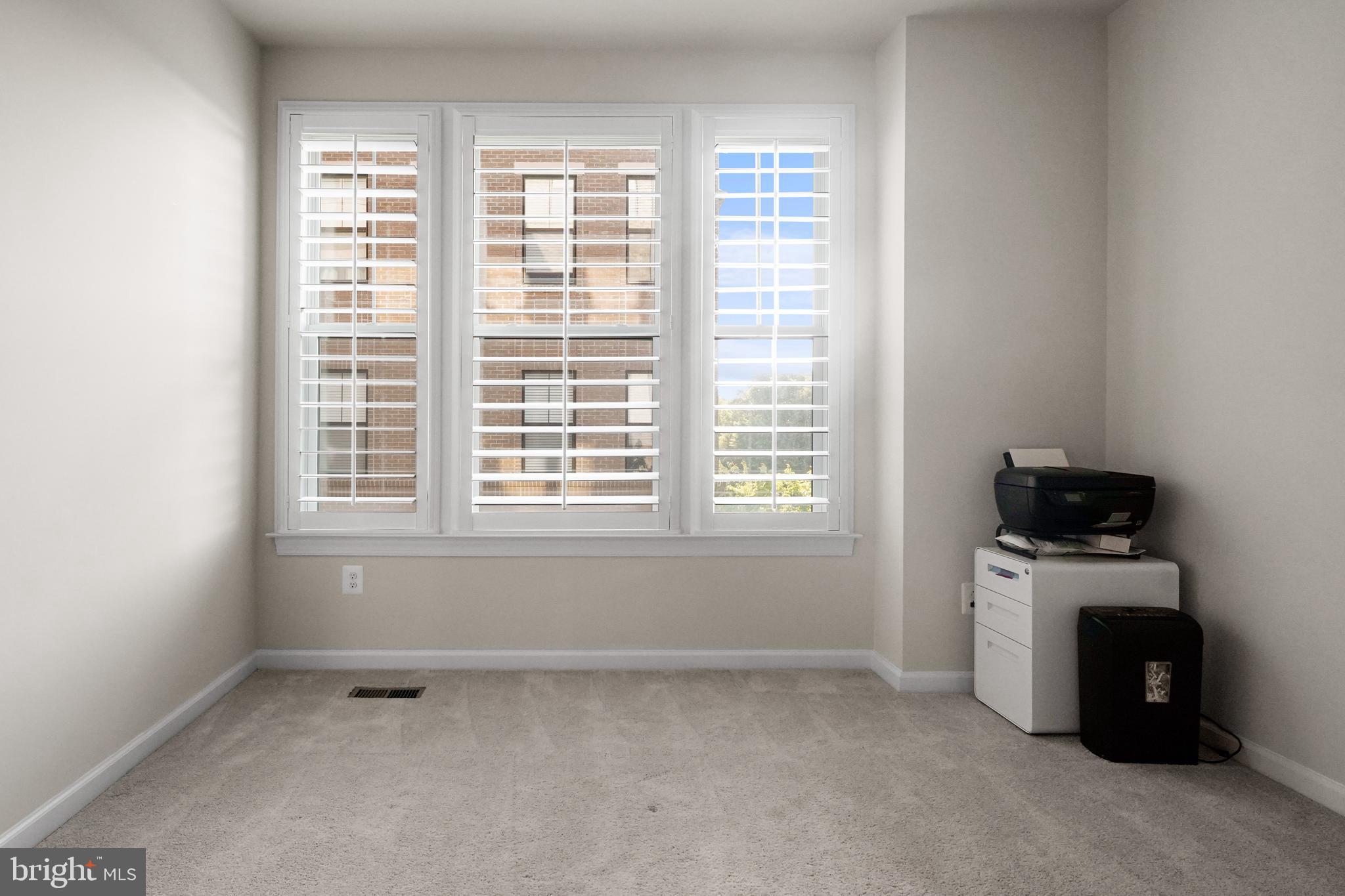 KINCORA - Residential