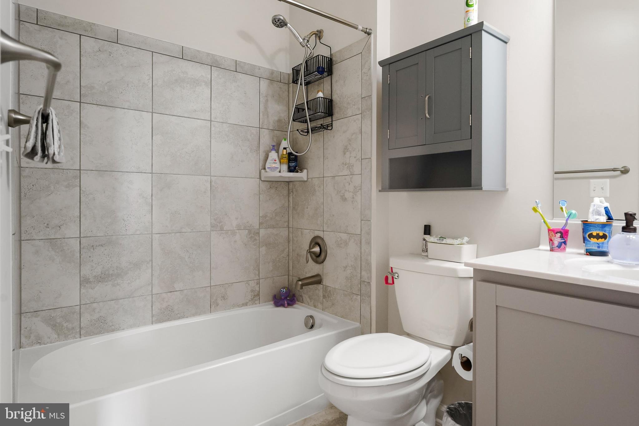 KINCORA - Residential