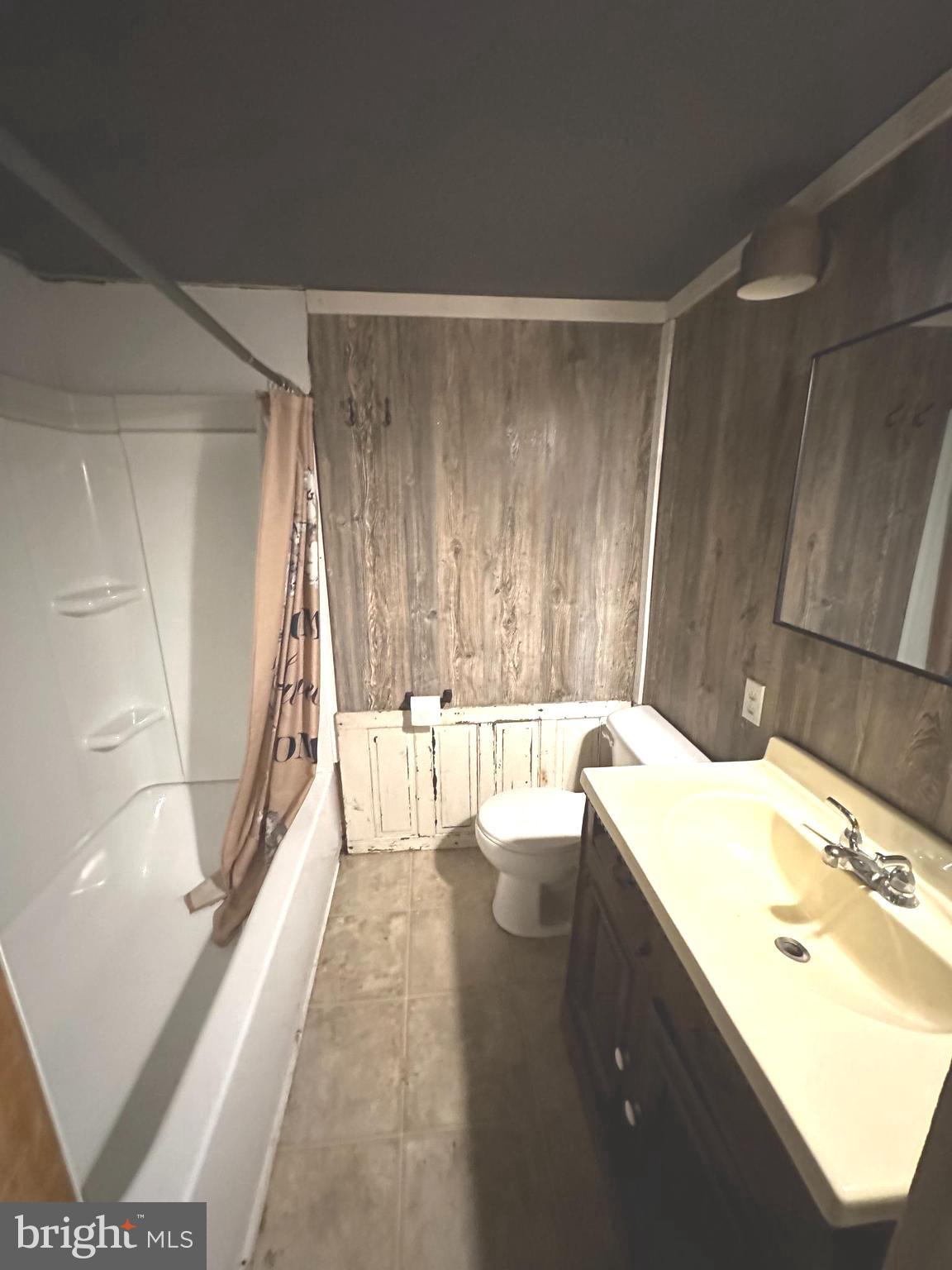 MC CONNELLSBURG - Residential