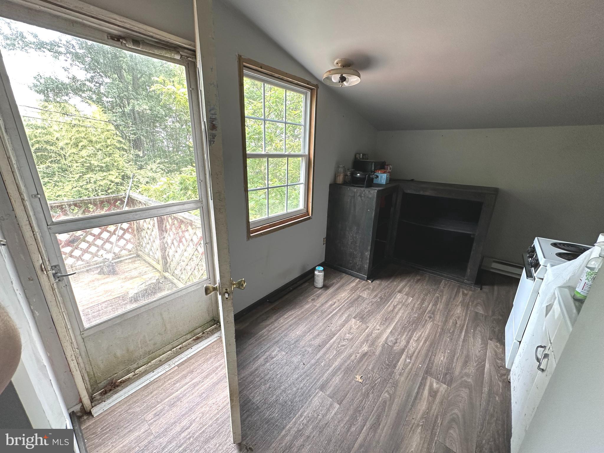 MC CONNELLSBURG - Residential