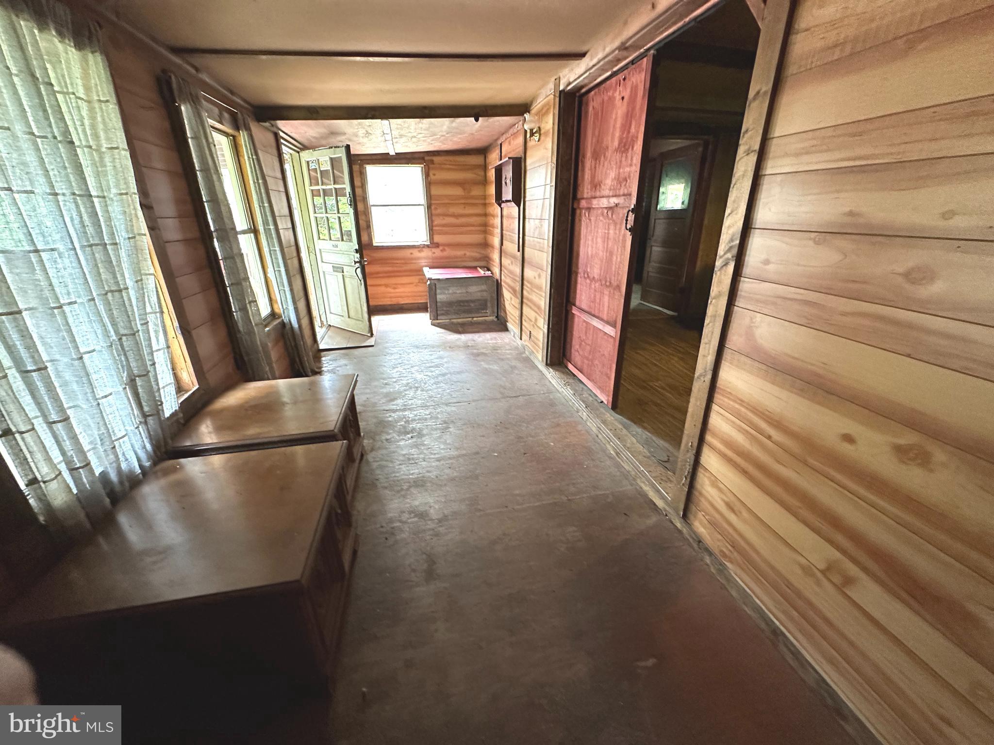 MC CONNELLSBURG - Residential