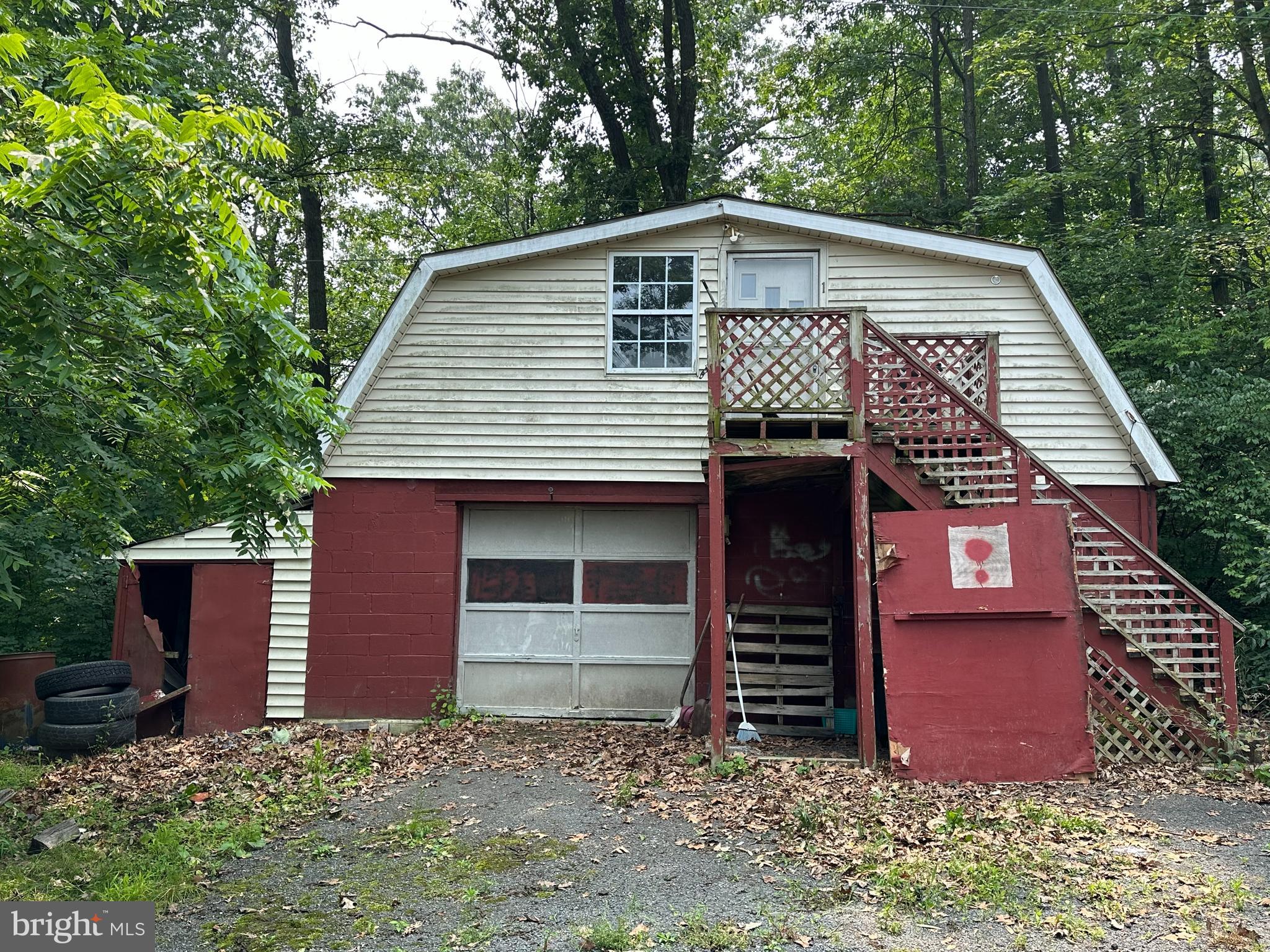 MC CONNELLSBURG - Residential