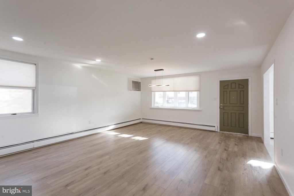 Photo of 1007 Ripley Street, PHILADELPHIA, PA 19111 (MLS # PAPH2552122)