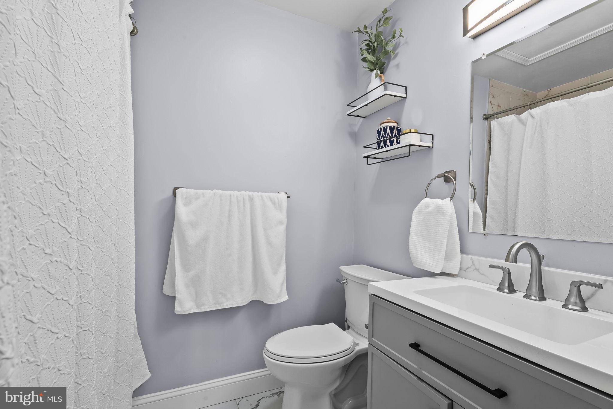 CALVERTON - Residential