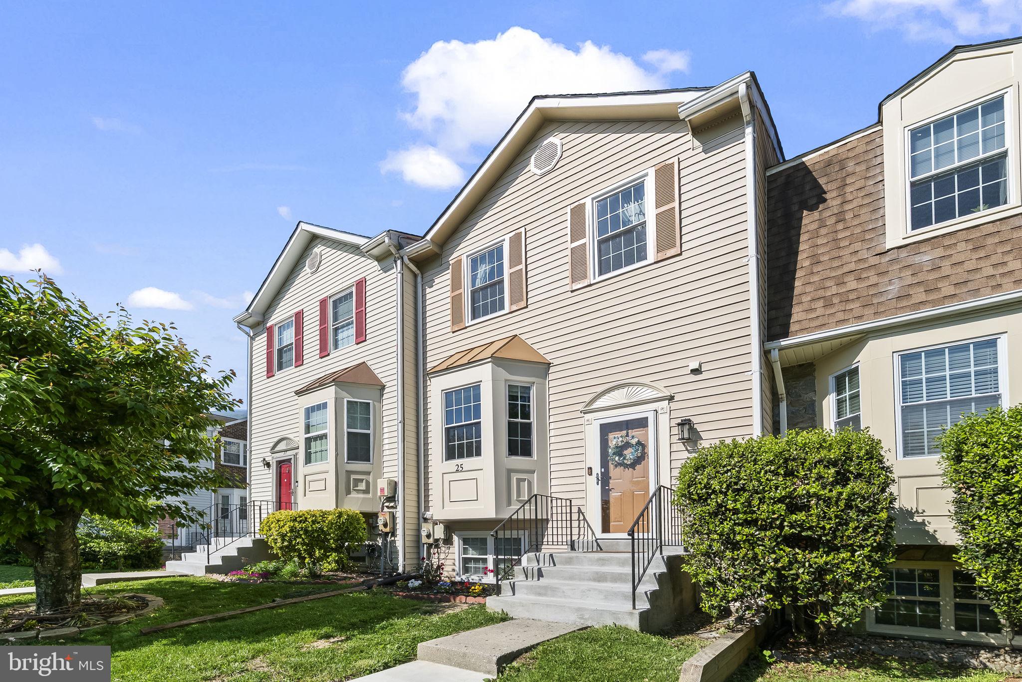 CALVERTON - Residential
