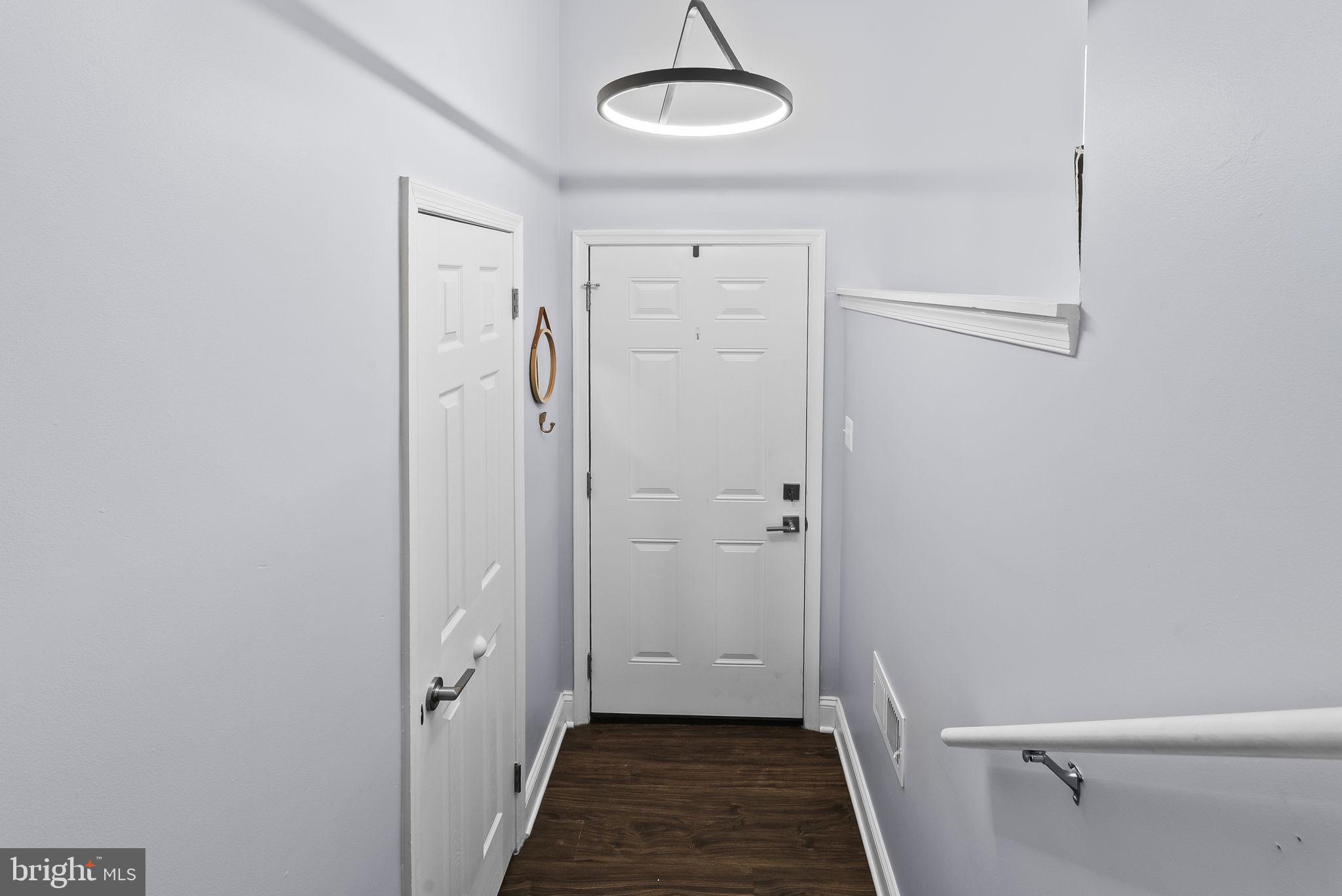 CALVERTON - Residential