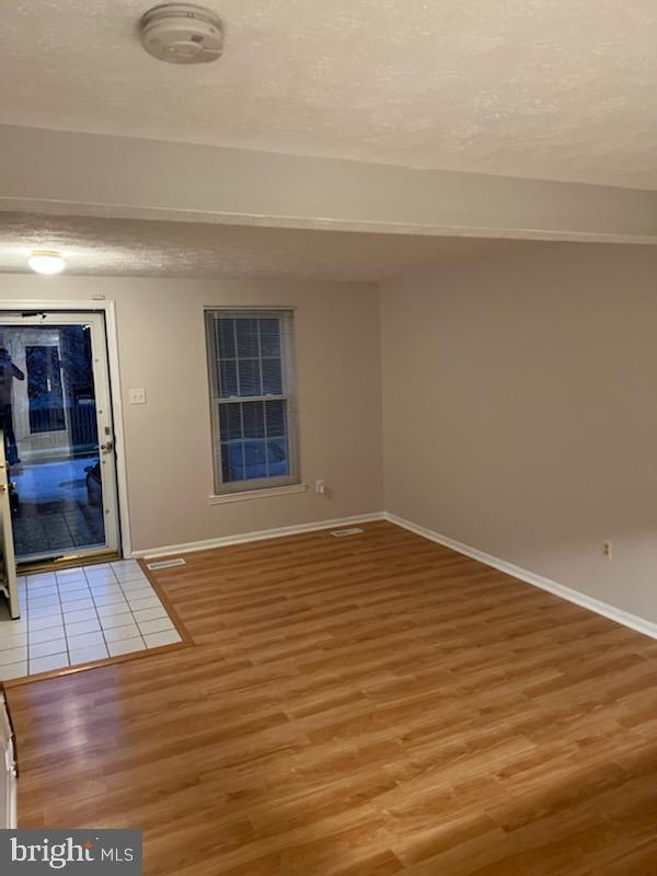 FEATHERHILL - Residential Lease