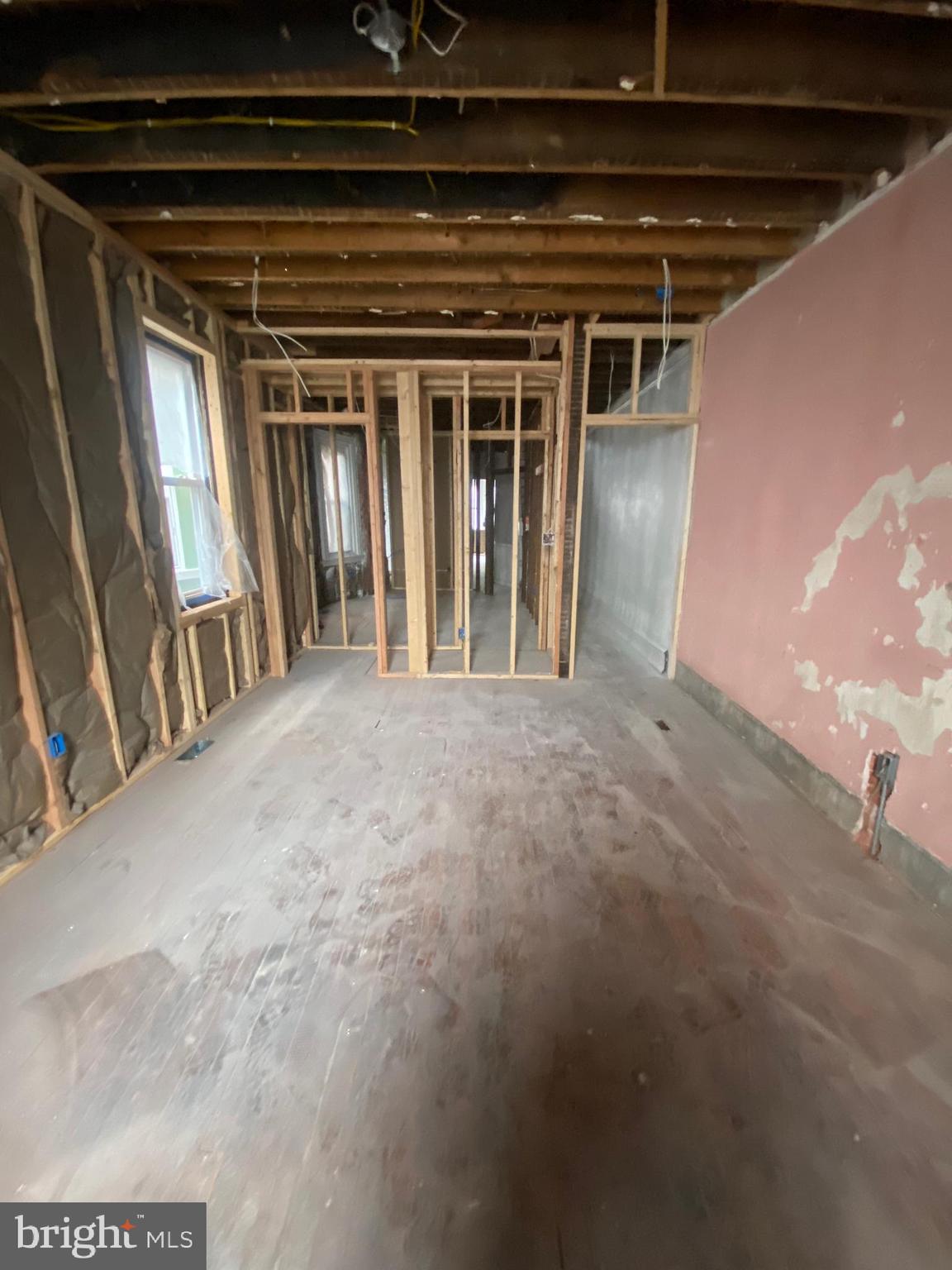 UNIVERSITY CITY - Residential