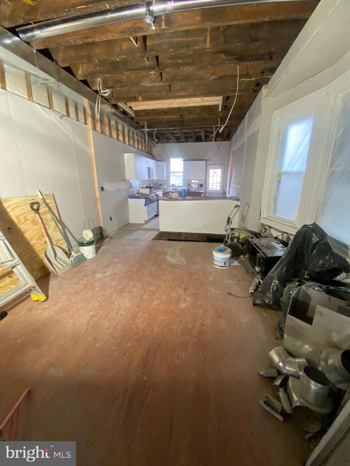 UNIVERSITY CITY - Residential