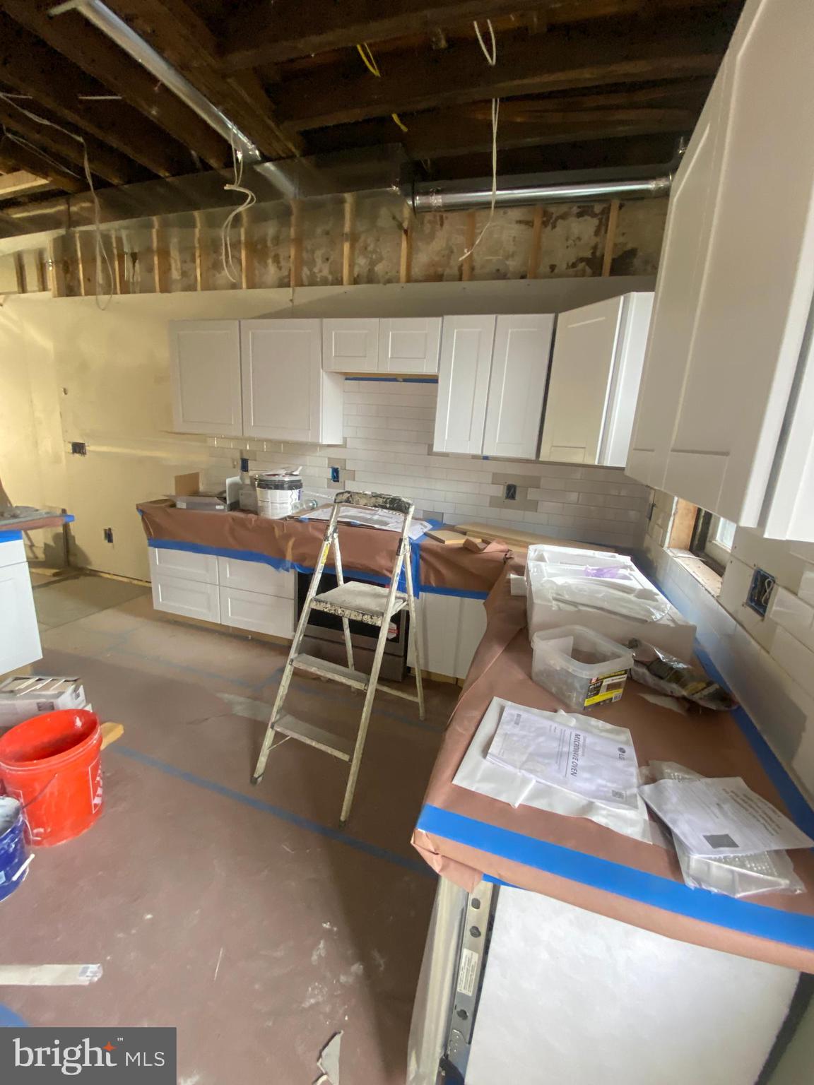 UNIVERSITY CITY - Residential