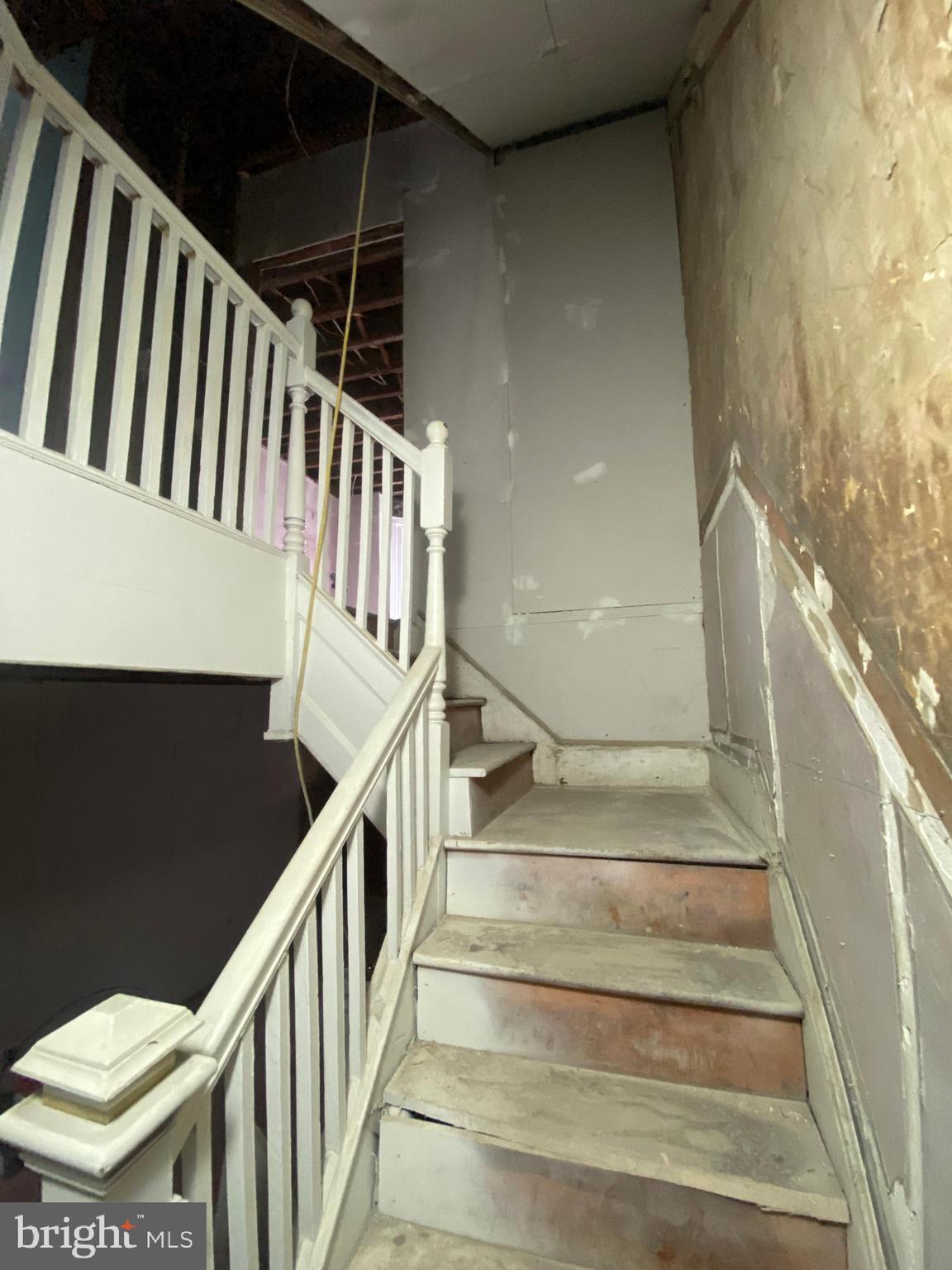 UNIVERSITY CITY - Residential