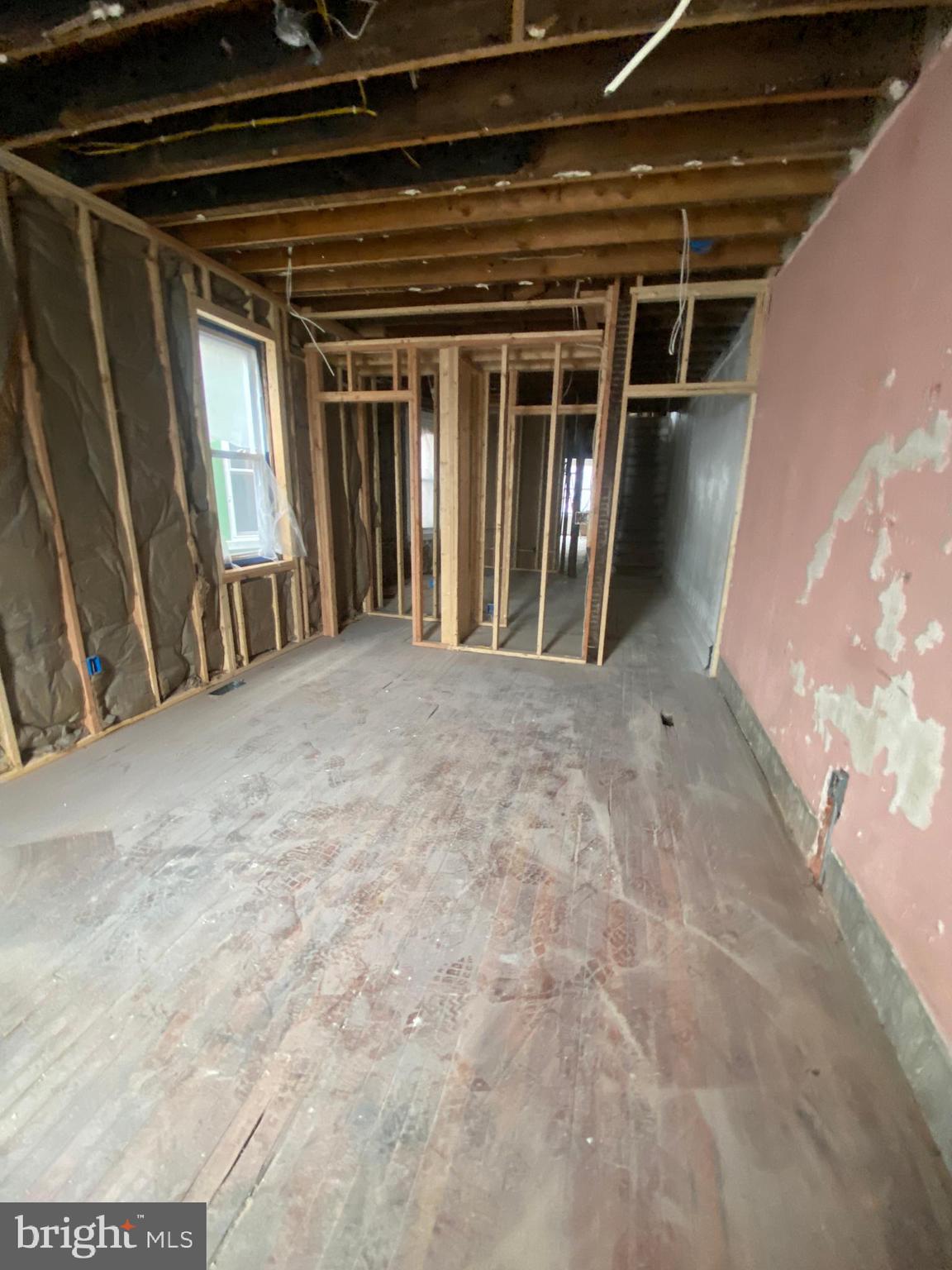 UNIVERSITY CITY - Residential