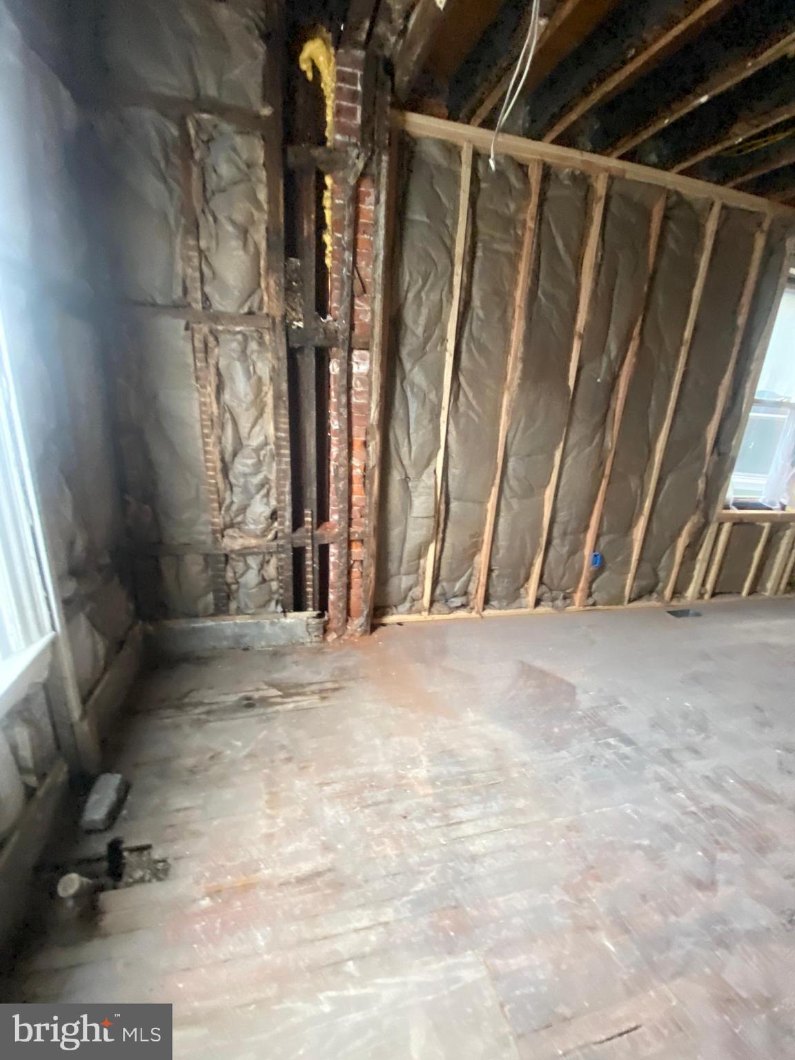 UNIVERSITY CITY - Residential