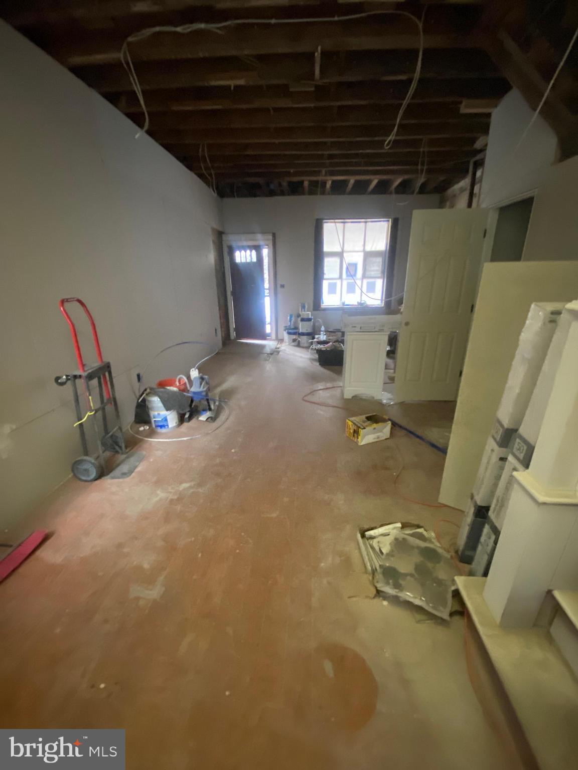 UNIVERSITY CITY - Residential